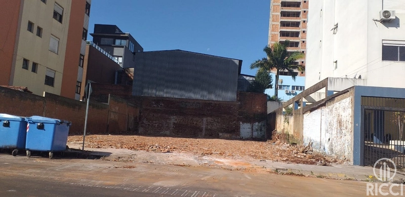 TERRENO CENTRAL: 1ª foto da galeria de imagens do imóvel