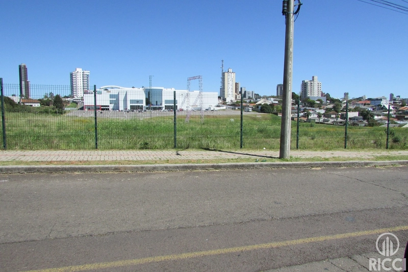 TERRENO COMERCIAL - A UMA QUADRA DA AV. PRES. VARGAS: 14ª foto da galeria de imagens do imóvel