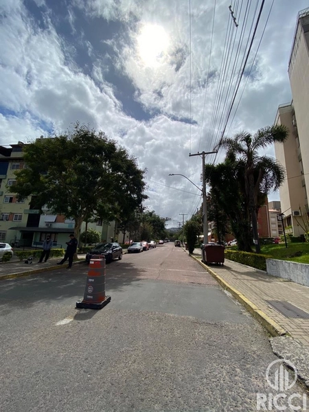 APARTAMENTO 3 DORMITÓRIOS COM BOX ZONA SUL EM POA: 6ª foto da galeria de imagens do imóvel