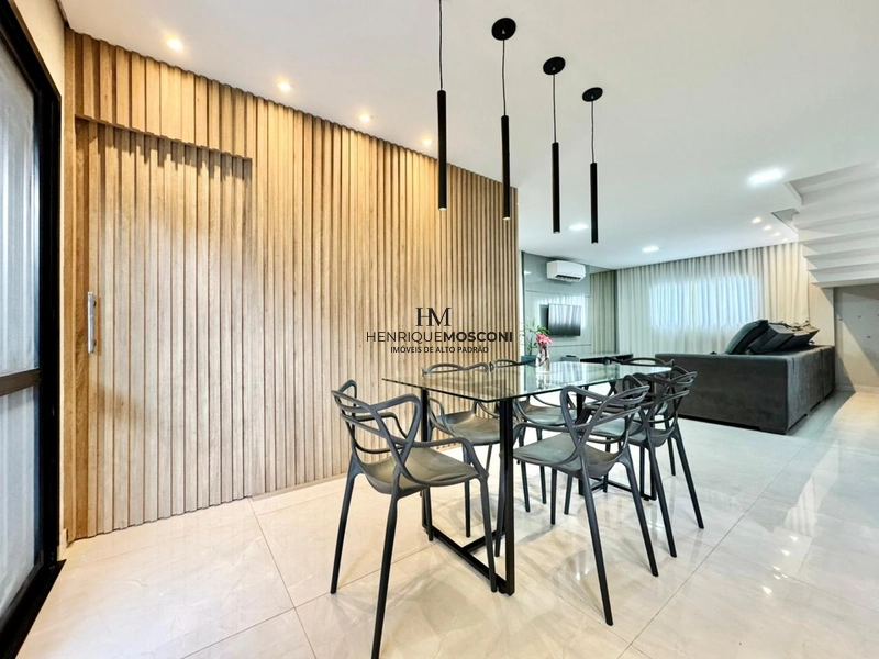 Maravilhoso sobrado com piscina no condomínio Royal Maison: 5ª foto da galeria de imagens do imóvel