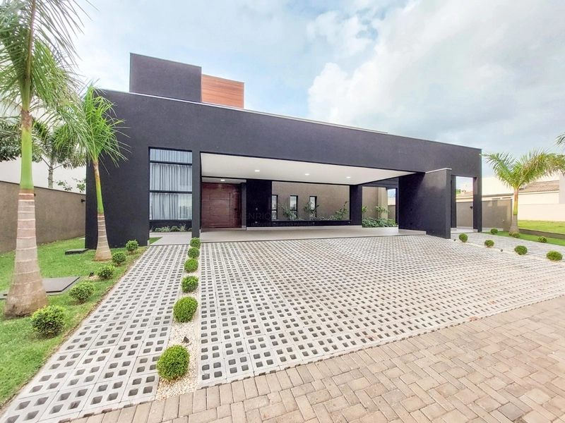 Belissima casa no Villagio do Engenho: 1ª foto da galeria de imagens do imóvel