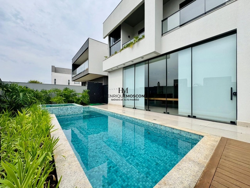 Belíssima casa à venda no condomínio Sun Lake: 27ª foto da galeria de imagens do imóvel