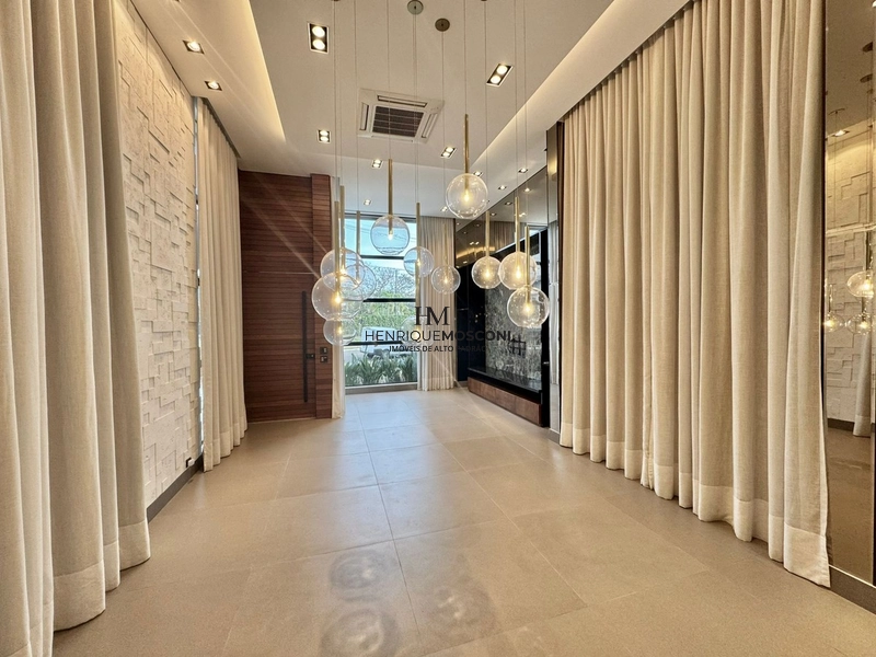 Linda casa á venda no Sun Lake: 3ª foto da galeria de imagens do imóvel