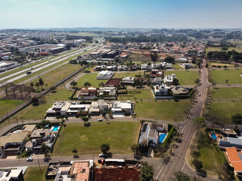 Terreno à venda Condominio Villagio do Engenho: 1ª foto da galeria de imagens do imóvel