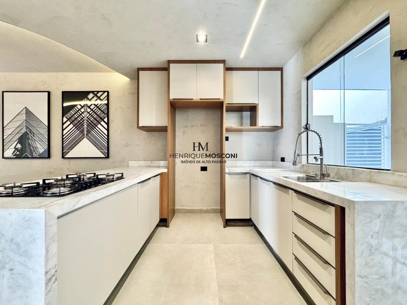 Linda casa térrea no Golden Hill: 7ª foto da galeria de imagens do imóvel