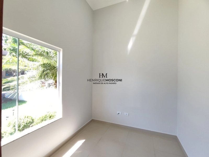 Casa térrea no condomínio Golden Hill: 2ª foto da galeria de imagens do imóvel