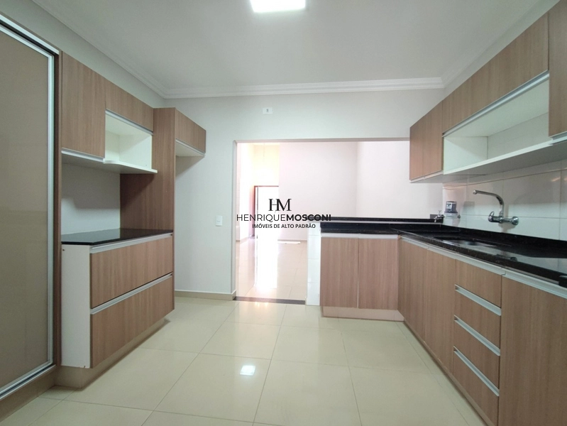 Casa térrea no condomínio Golden Hill: 6ª foto da galeria de imagens do imóvel