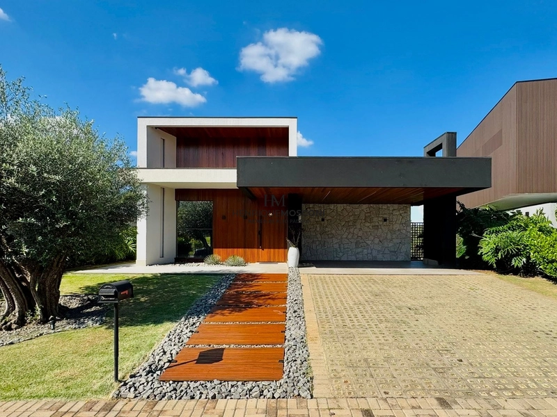 Casa á venda no condomínio Sun Lake - Sofisticação e Conforto: 1ª foto da galeria de imagens do imóvel