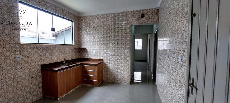 CASA - BAIRRO ALTO: 6ª foto da galeria de imagens do imóvel