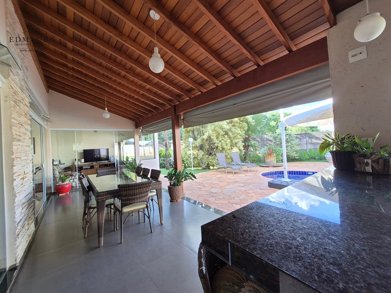 DESCUBRA SEU REFÚGIO NO BAIRRO SANTA RITA - 4 SUITES: 10ª foto da galeria de imagens do imóvel