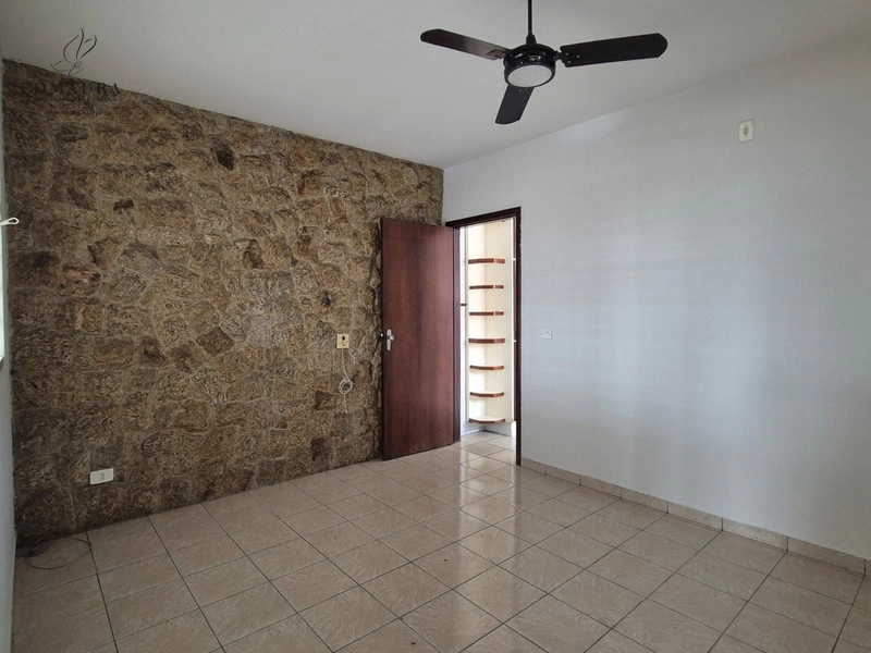 Linda Casa Térrea no bairro Jaraguá: 2ª foto da galeria de imagens do imóvel