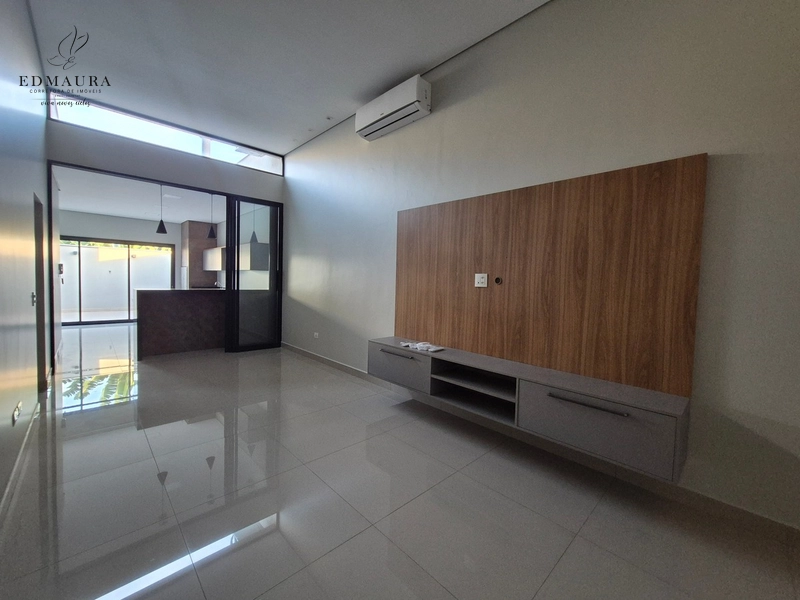 LINDA CASA TÉRREA EM CONDOMÍNIO FECHADO - LOCAÇÃO: 3ª foto da galeria de imagens do imóvel