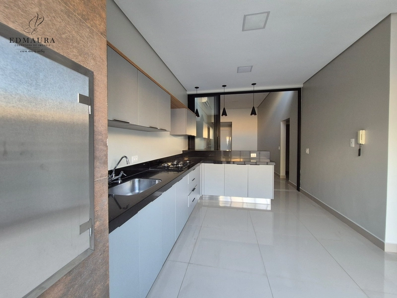 LINDA CASA TÉRREA EM CONDOMÍNIO FECHADO - LOCAÇÃO: 7ª foto da galeria de imagens do imóvel