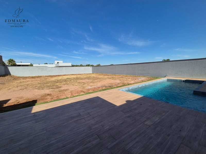 LINDA CASA TÉRREA EM CONDOMÍNIO FECHADO: 5ª foto da galeria de imagens do imóvel