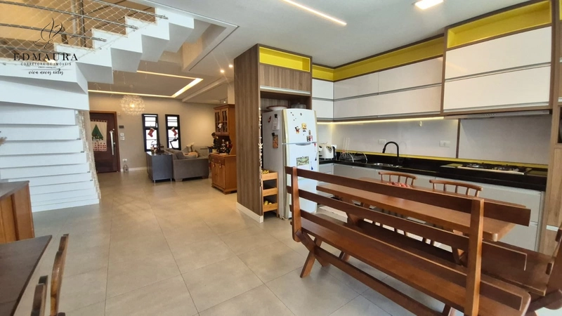 LINDO SOBRADO CONDOMÍNIO TOMAZELLA: 4ª foto da galeria de imagens do imóvel