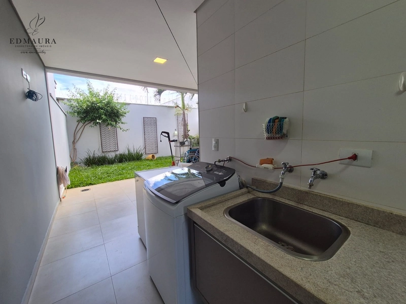 LINDO SOBRADO CONDOMÍNIO TOMAZELLA: 24ª foto da galeria de imagens do imóvel