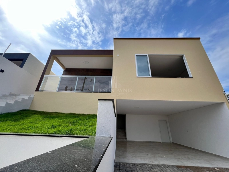 CASA COM 1 SUÍTE + 2 DORMITÓRIOS COM PISCINA!: 9ª foto da galeria de imagens do imóvel