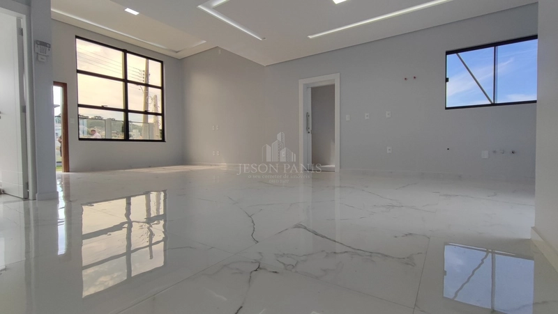 CASA COM 01 SUÍTE + 02 DORMITÓRIOS: 9ª foto da galeria de imagens do imóvel