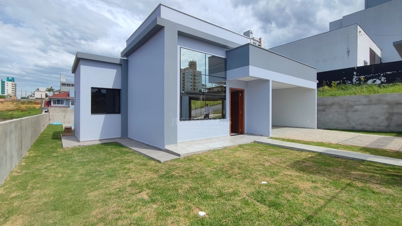 CASA COM 01 SUÍTE + 02 DORMITÓRIOS: 4ª foto da galeria de imagens do imóvel