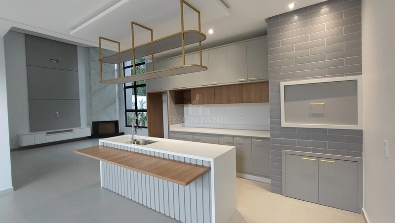 CASA NOVA SEMI MOBILIADA: 1ª foto da galeria de imagens do imóvel