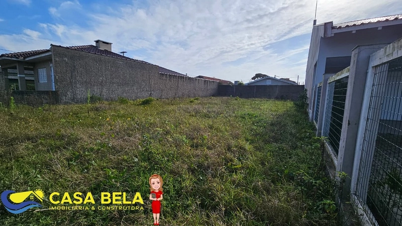 Terreno privilegiado a três quadras do mar!: 1ª foto da galeria de imagens do imóvel