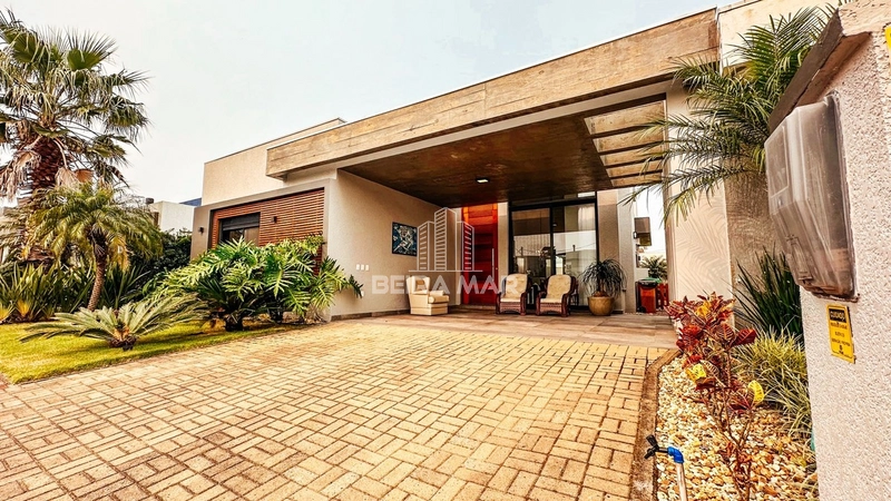 Linda casa mobiliada e decorada no condomínio Sea Coast