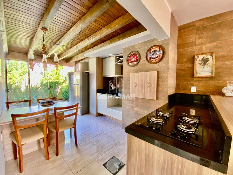 Belíssima casa térrea!