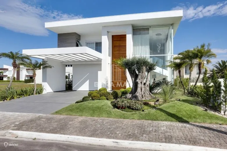 Lindo sobrado, no condomínio Velas da Marina, em Capão da Canoa