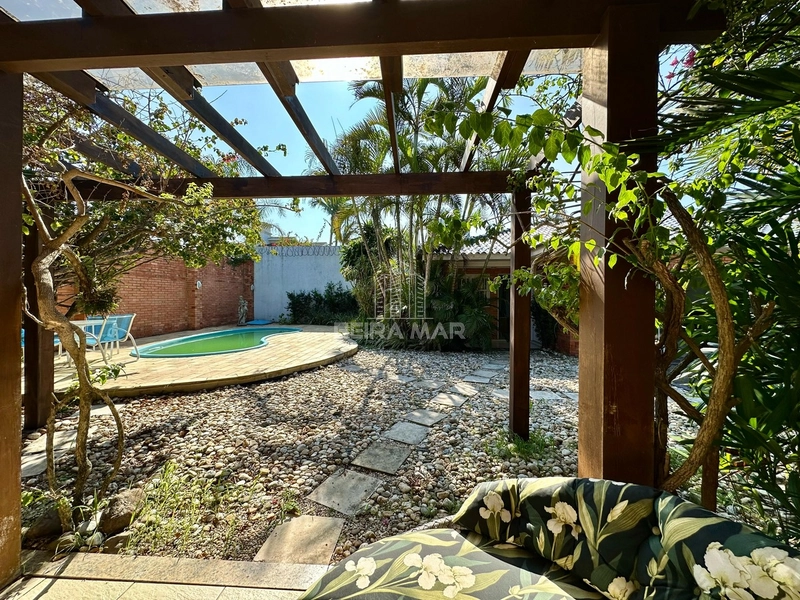 CASA EM ATLÂNTIDA  À VENDA PRÓXIMO AO MAR (4 quadras): 13ª foto da galeria de imagens do imóvel