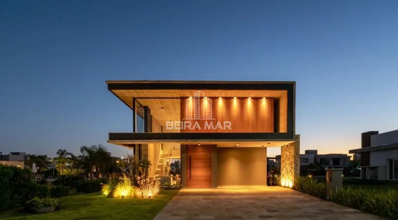 Sobrado em Xangri-Lá.