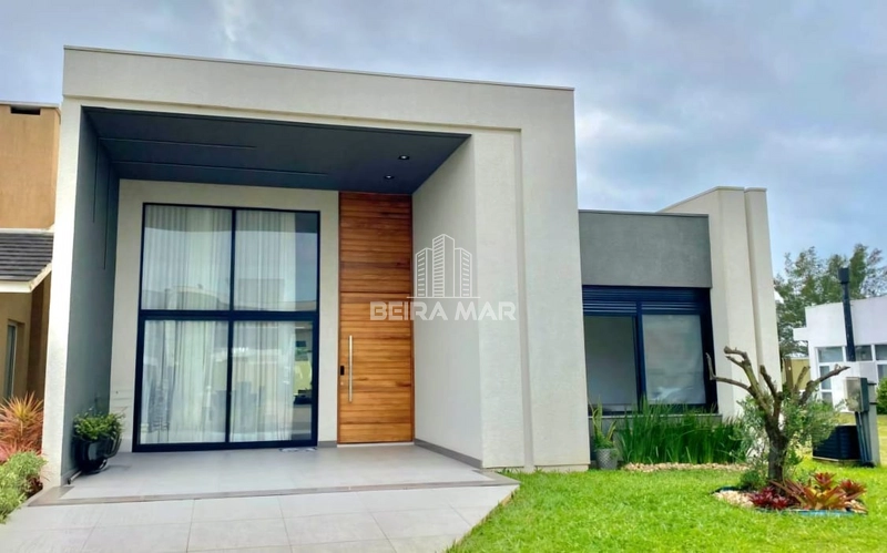 Desfrute do conforto e privacidade no Condomínio Riviera!