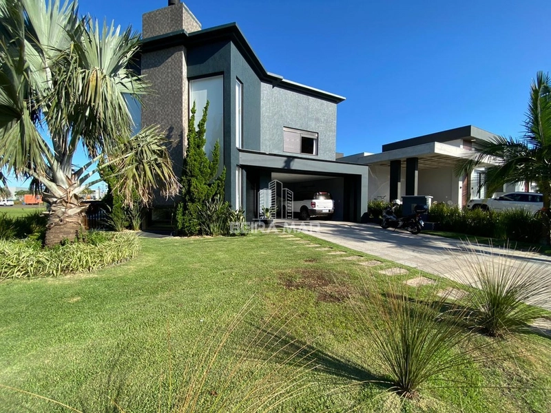 Sobrado no Condomínio Dubai!