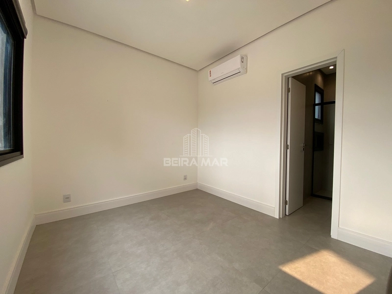 Linda Casa em Condominio Fechado: 13ª foto da galeria de imagens do imóvel