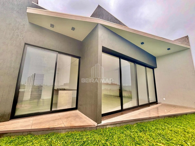 Linda Casa em Condominio Fechado: 1ª foto da galeria de imagens do imóvel