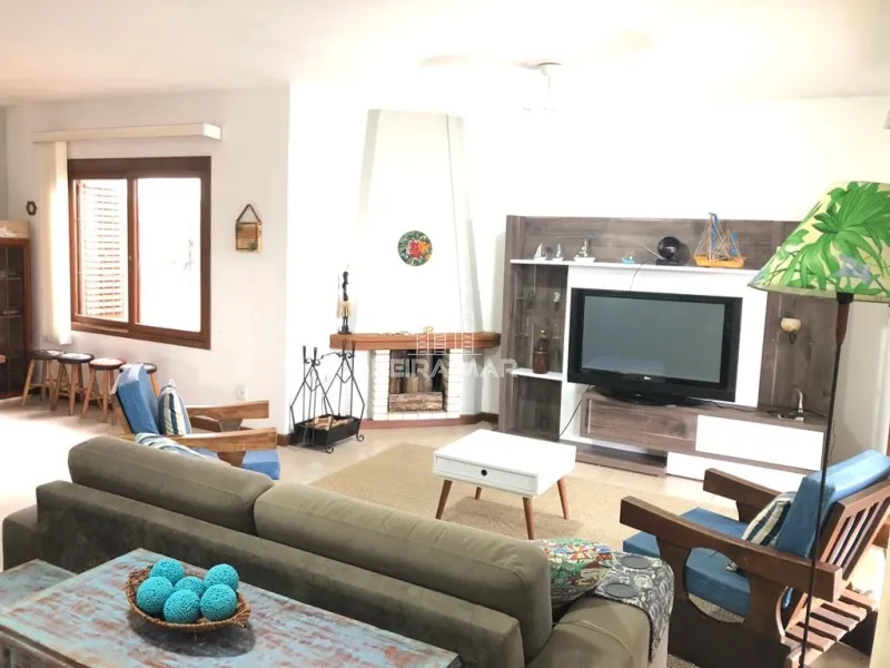 Casa próxima ao mar no Centro de Xangri-lá!: 7ª foto da galeria de imagens do imóvel