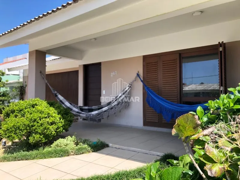 Casa próxima ao mar no Centro de Xangri-lá!: 2ª foto da galeria de imagens do imóvel