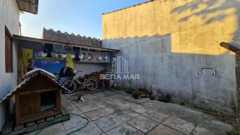 Casa no Centro de Xangri-lá: 23ª foto da galeria de imagens do imóvel