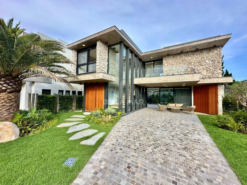 Condomínio Porto Coronado