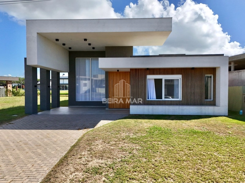Casa Térrea Condomínio Beira Mar , Xangri-lá !
