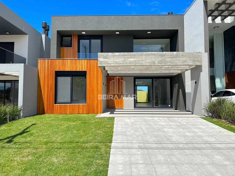 Condomínio Blue Xangri-lá sobrado!