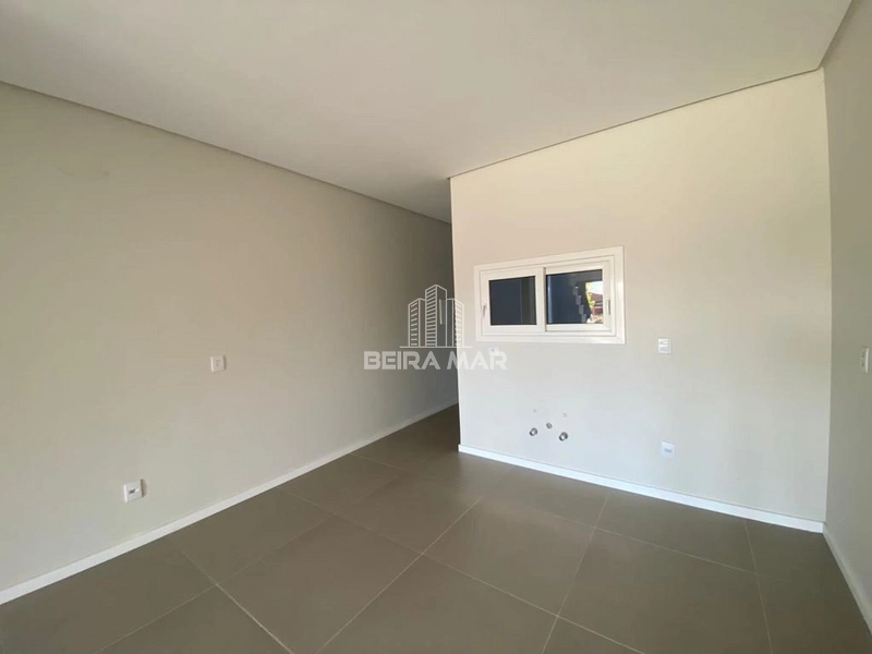 Imóvel nunca habitado no centro de Xangri-Lá: 4ª foto da galeria de imagens do imóvel