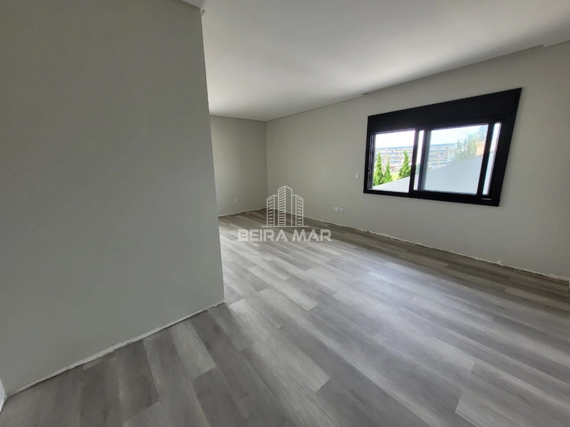 Belíssimo sobrado à venda na praia de Xangri-Lá: 15ª foto da galeria de imagens do imóvel