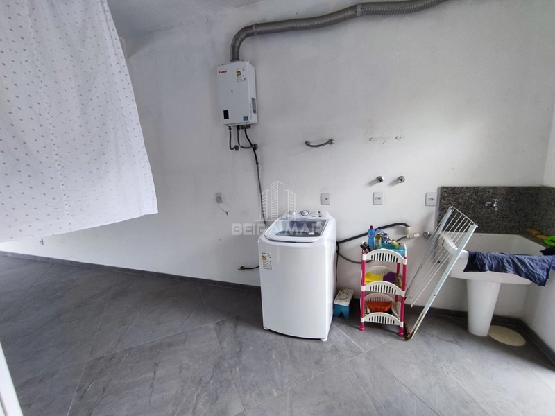 Sobrado belíssimo, na praia de Atlântida: 15ª foto da galeria de imagens do imóvel