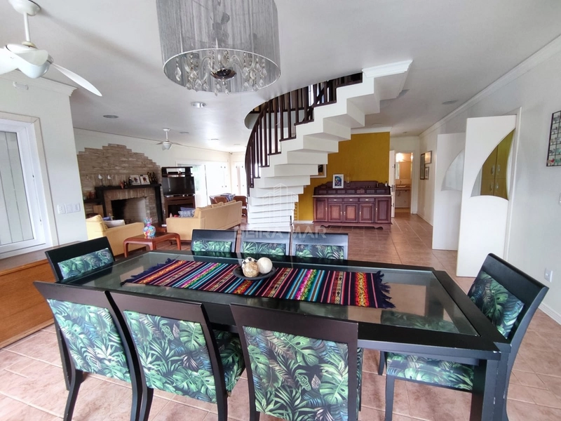 Sobrado belíssimo, na praia de Atlântida: 12ª foto da galeria de imagens do imóvel