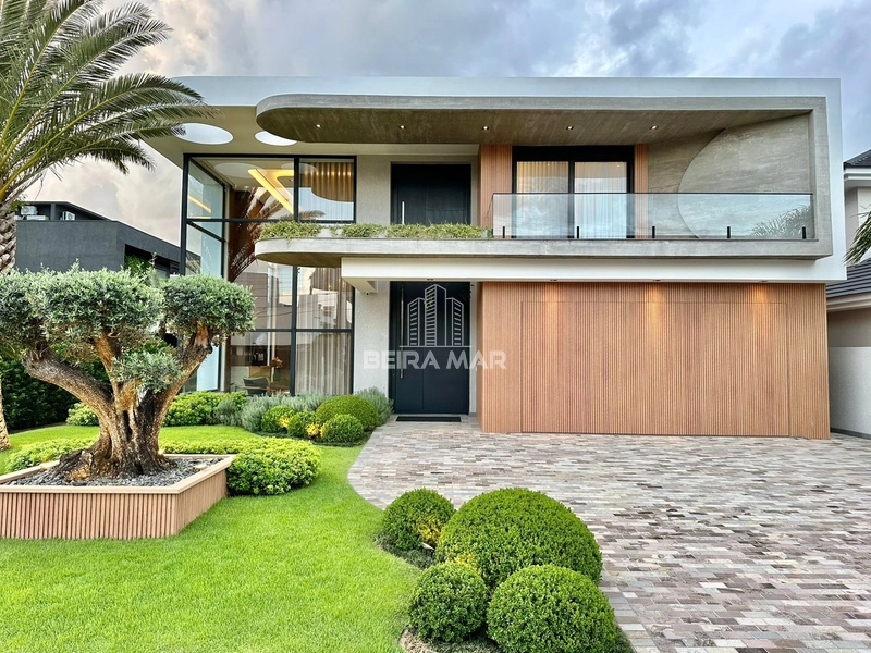 CASA NO CONDOMÍNIO VELAS DA MARINA!