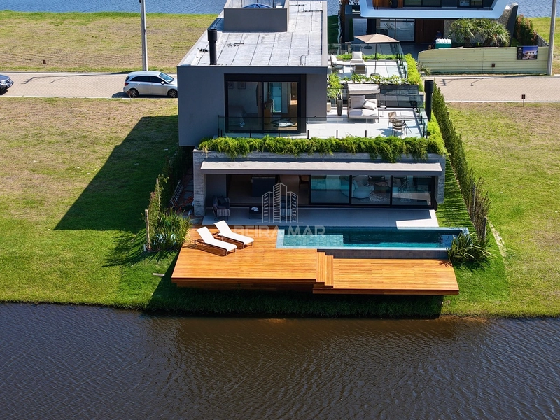 Sobrado Beira Lago: 7ª foto da galeria de imagens do imóvel