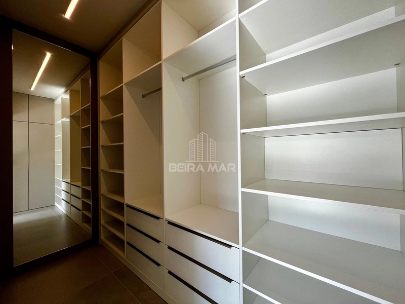 Destaque em alto padrão!: 24ª foto da galeria de imagens do imóvel