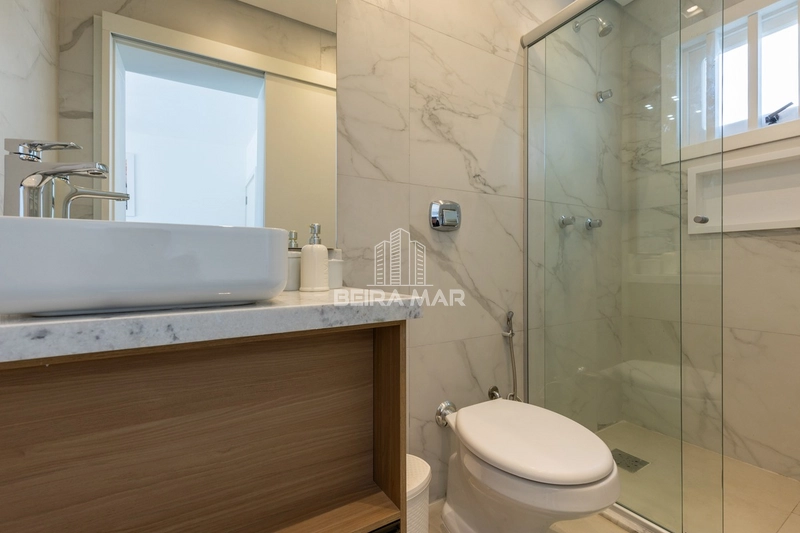 Duas casas em uma só!: 14ª foto da galeria de imagens do imóvel