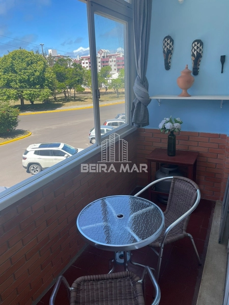 Apartamento no Stella Maris com varanda: 5ª foto da galeria de imagens do imóvel