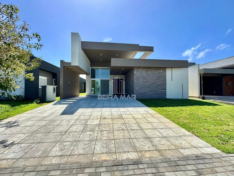 Casa no Condomínio Dubai!